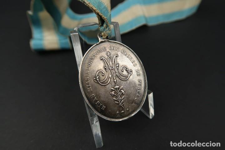 Antig&uuml;edades: Antigua Medalla de Plata Religiosa - Foto 4