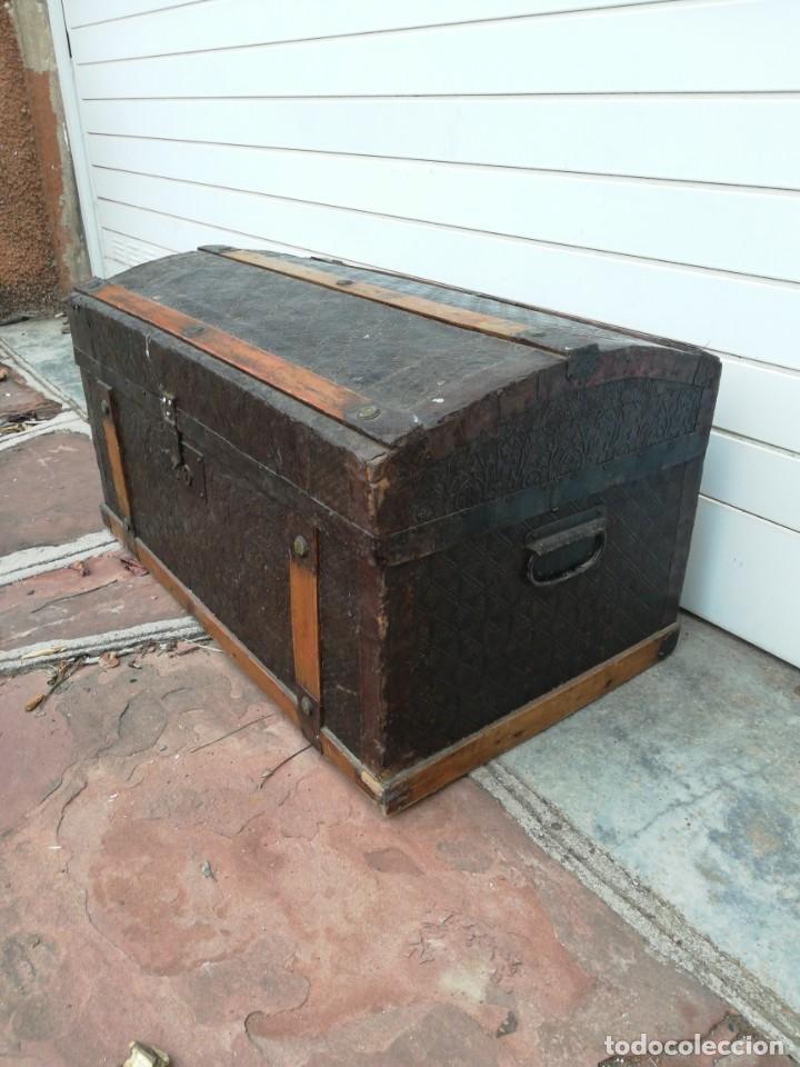 Antig&uuml;edades: PEQUE&Ntilde;O BAUL ANTIGUO - Foto 3