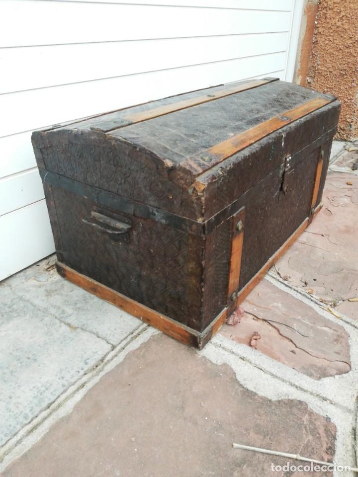 Antig&uuml;edades: PEQUE&Ntilde;O BAUL ANTIGUO - Foto 4