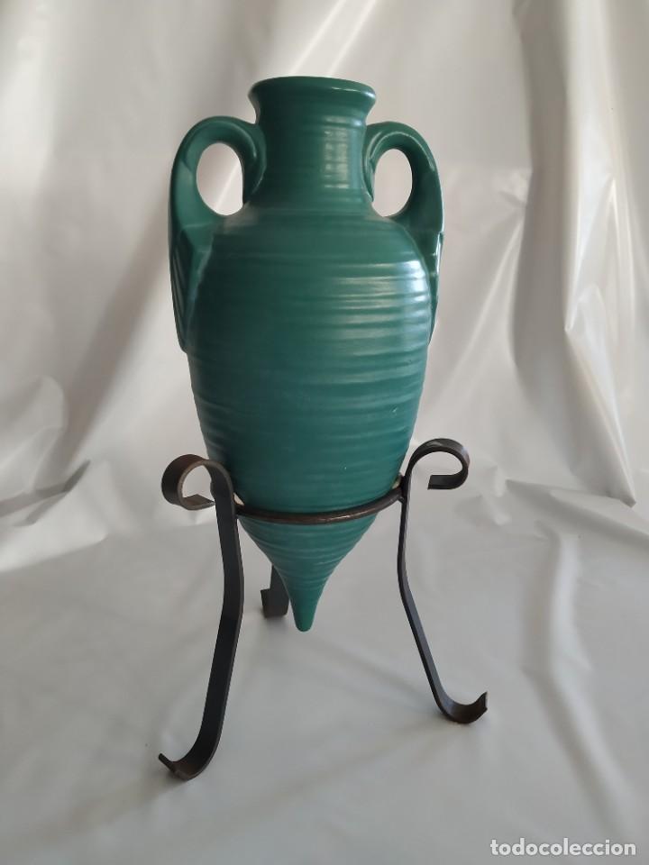 Antig&uuml;edades: Jarr&oacute;n Verde con soporte - Foto 1