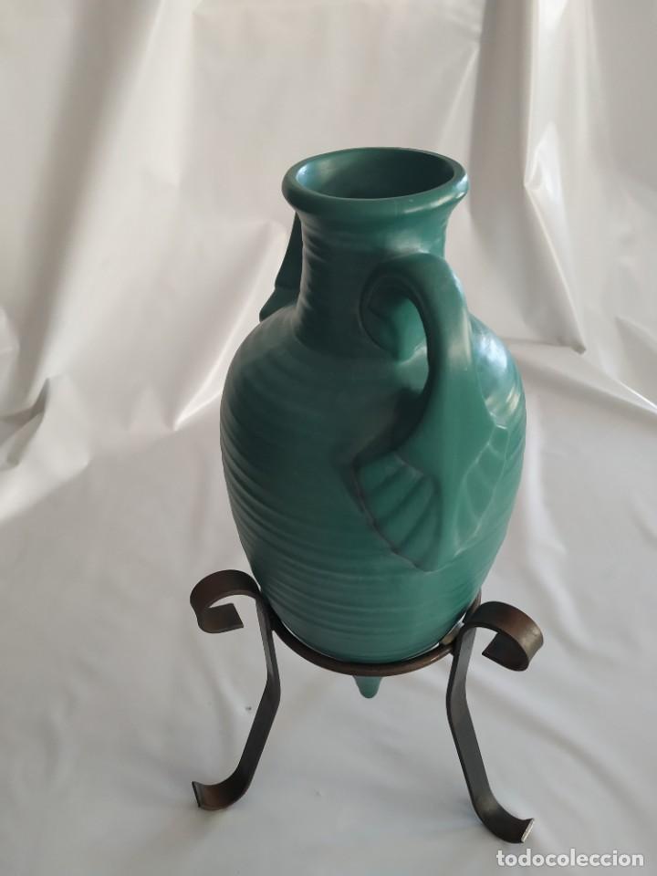 Antig&uuml;edades: Jarr&oacute;n Verde con soporte - Foto 3