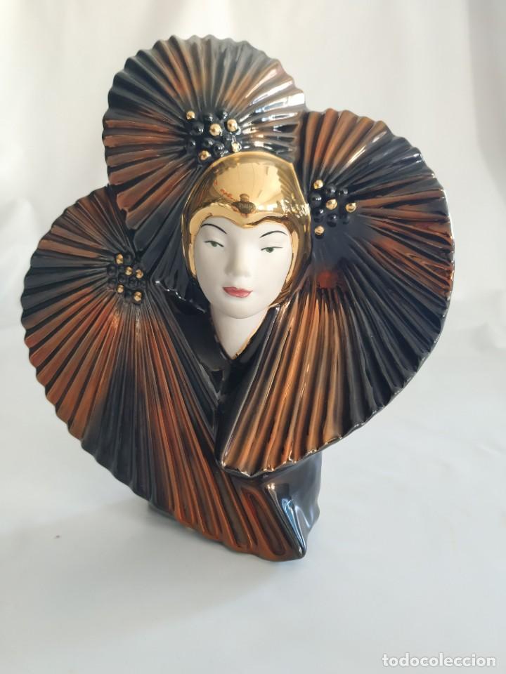 Antiguidades: Escultura Davor Porcelana