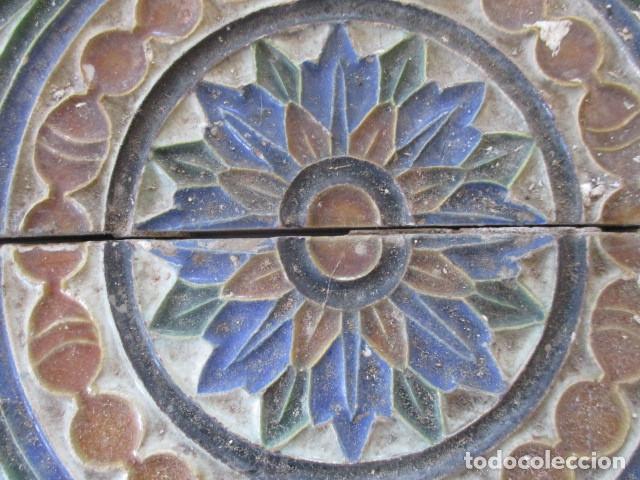 Antig&uuml;edades: Pareja azulejos Cartuja - Foto 2