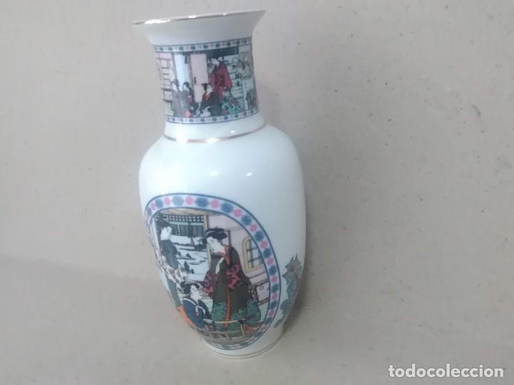 Antig&uuml;edades: Jarr&oacute;n de porcelana - Foto 3