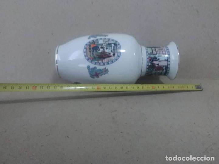 Antig&uuml;edades: Jarr&oacute;n de porcelana - Foto 9