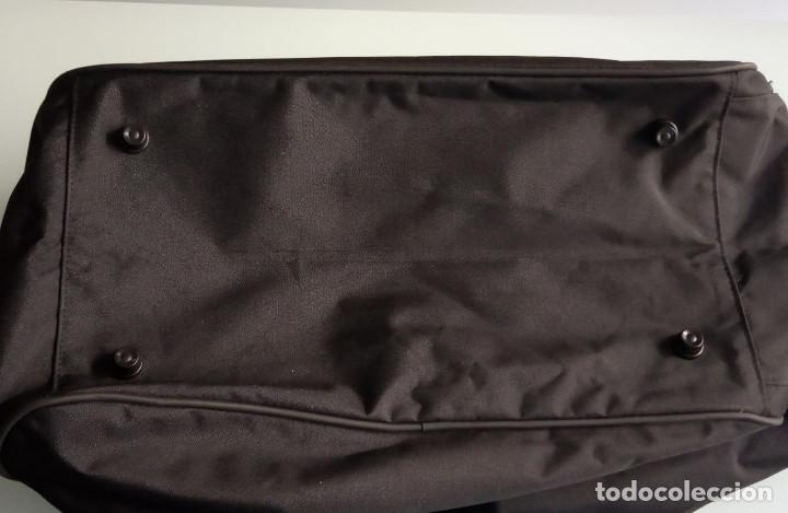 Antig&uuml;edades: Bolsa deporte 40x20cm. - Foto 5