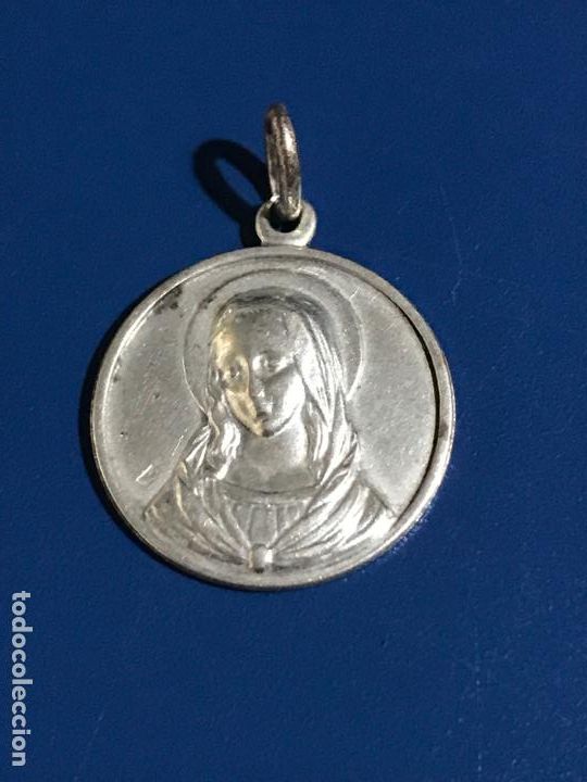 Antig&uuml;edades: Medalla Virgen - Foto 4