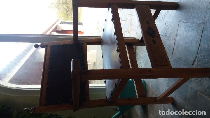 Antig&uuml;edades: Pareja de fraileros - Foto 2