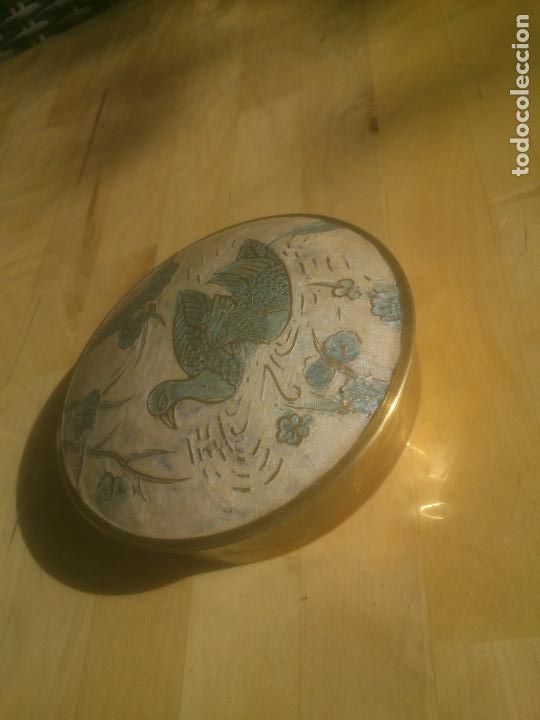 Antig&uuml;edades: CAJA DE BRONCE  PINTADA A MANO - Foto 2