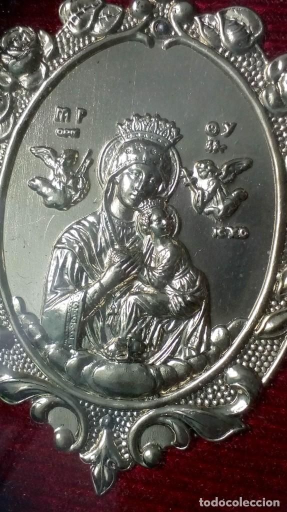 Antig&uuml;edades: ICONO PLATEADO CON &acute;NUESTRA SE&Ntilde;ORA DEL SOCORRO&acute; - Foto 5