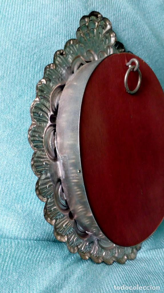 Antig&uuml;edades: ICONO PLATEADO CON &acute;NUESTRA SE&Ntilde;ORA DEL SOCORRO&acute; - Foto 8