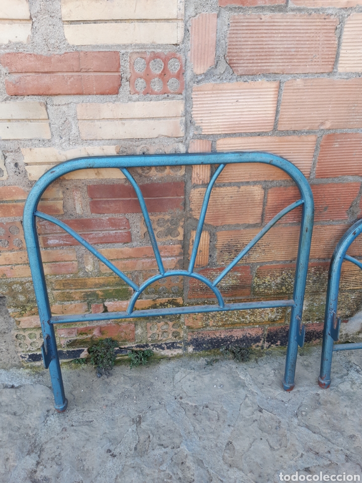 Antig&uuml;edades: Cabezal y pies de cama. Vintage - Foto 1