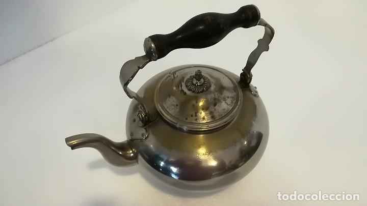 Antig&uuml;edades: TETERA DE METAL PLATEADO - Foto 3