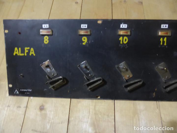 Antig&uuml;edades: ADARO PLACA DE CARGA PARA LAMPARAS DE MINA DE CASCO - Foto 6