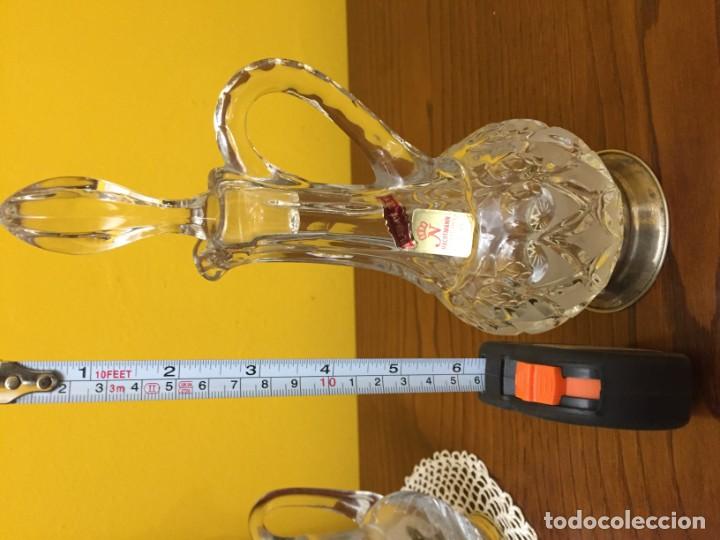 Antig&uuml;edades: jarra con base de plata - Foto 1