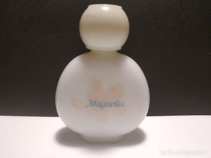 Antig&uuml;edades: Miniatura perfume - Foto 1
