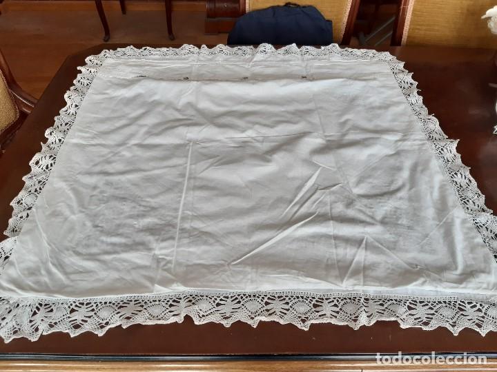 Antig&uuml;edades: CUADRANTE GRANDE DE ALMOHADA CON ENCAJE. - Foto 6