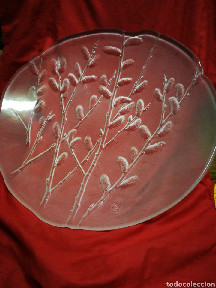 Antig&uuml;edades: CURIOSO PLATO FUENTE CENTRO DE CRISTAL GLAS&Eacute; ORIENTAL, CON FIRMA FABRICANTE. 33CM.