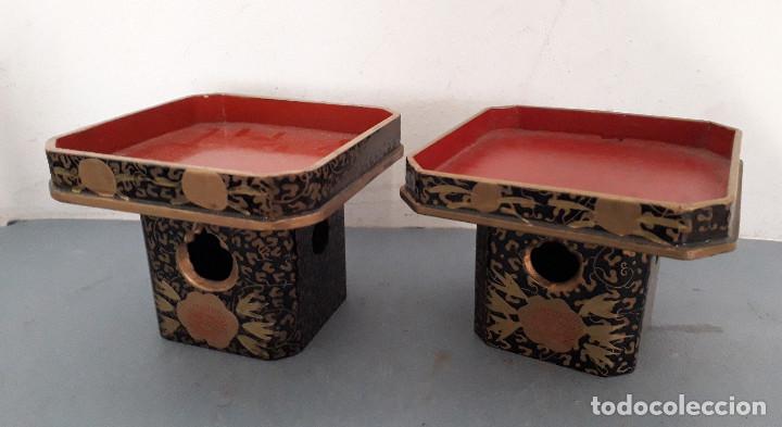Antig&uuml;edades: 2 peque&ntilde;as mesitas japonesas antiguas para ofrendas en hina matsuri, festival de ni&ntilde;as 10,5x10,5x8cm