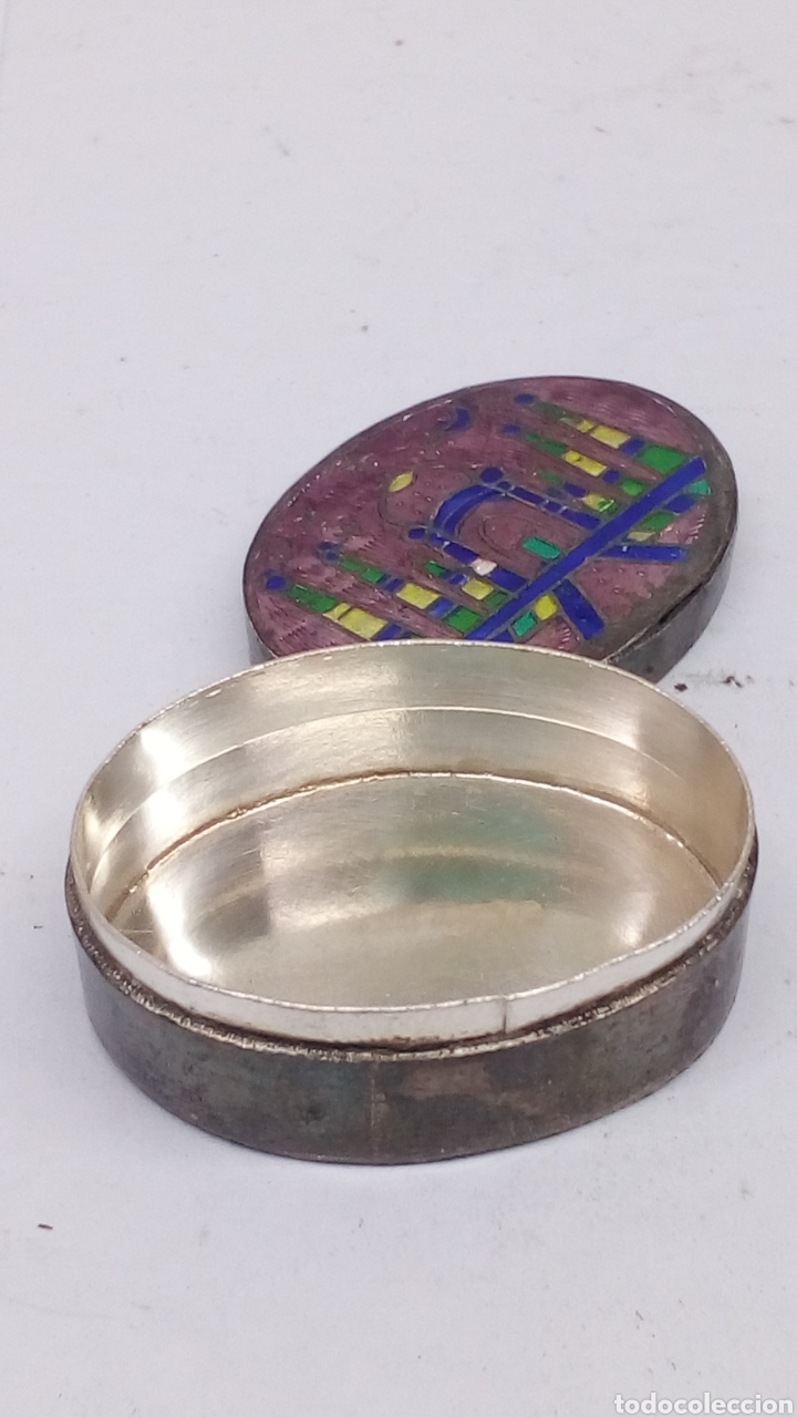 Antig&uuml;edades: Pastillero de plata y esmaltes - Foto 2