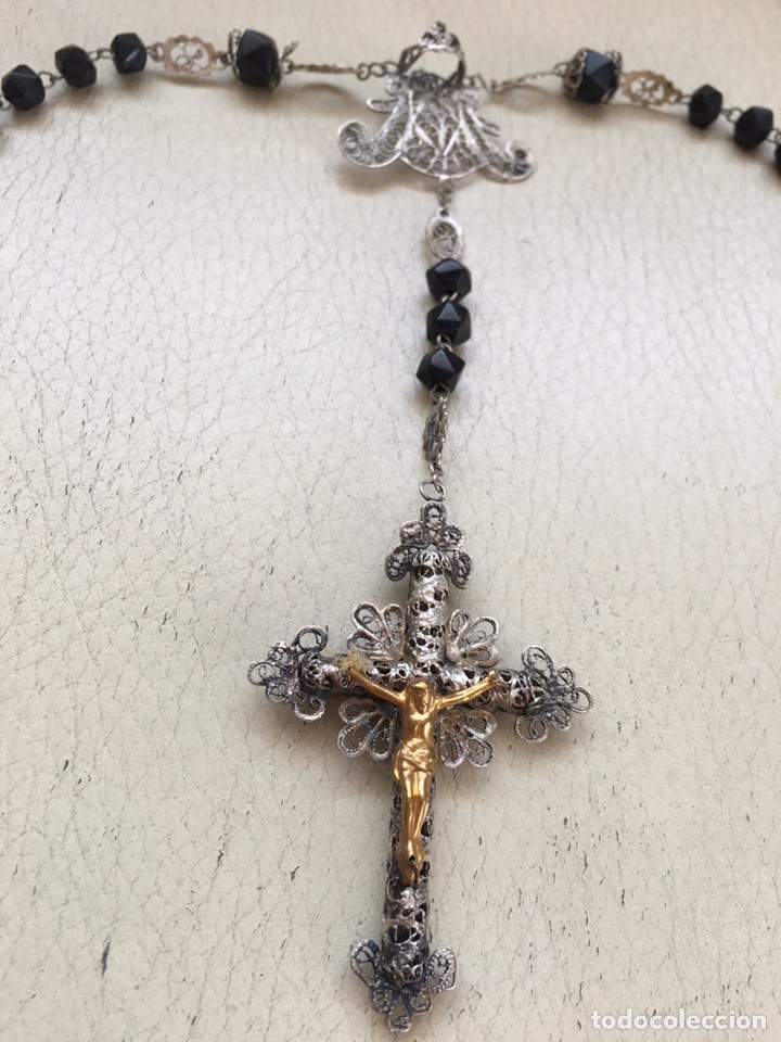 Antig&uuml;edades: Rosario azabache y plata repujada - Foto 1