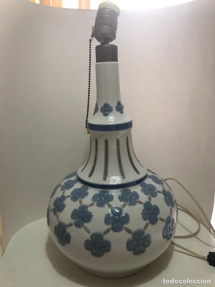 Antig&uuml;edades: REF: 01004706 &ldquo;L&Aacute;MPARA C&Uacute;PULA DE ENCAJE&rdquo; LLADR&Oacute; - Foto 3