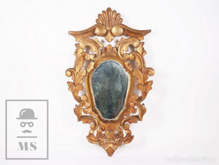 Antigüedades: Antigua Cornucopia / Espejo de Estilo Rococó - Madera Tallada y Dorada - Medidas 34 x 57 cm - Foto 1 - 195088148