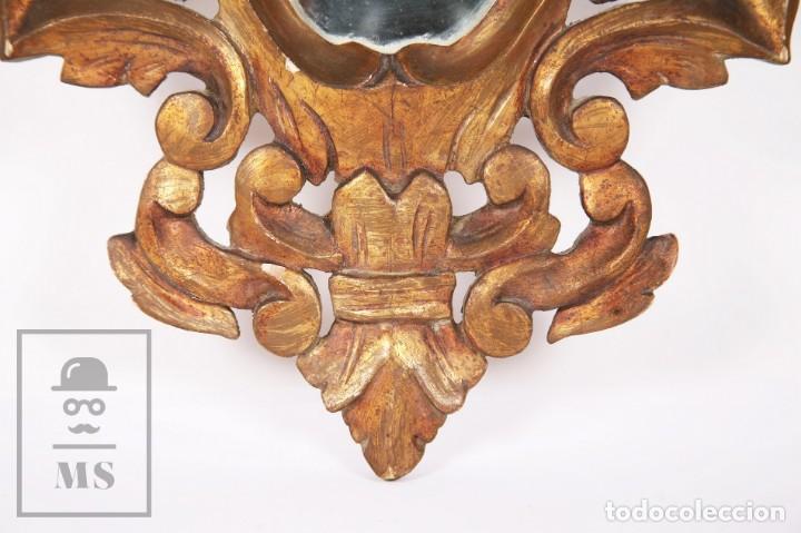 Antigüedades: Antigua Cornucopia / Espejo de Estilo Rococó - Madera Tallada y Dorada - Medidas 34 x 57 cm - Foto 6 - 195088148