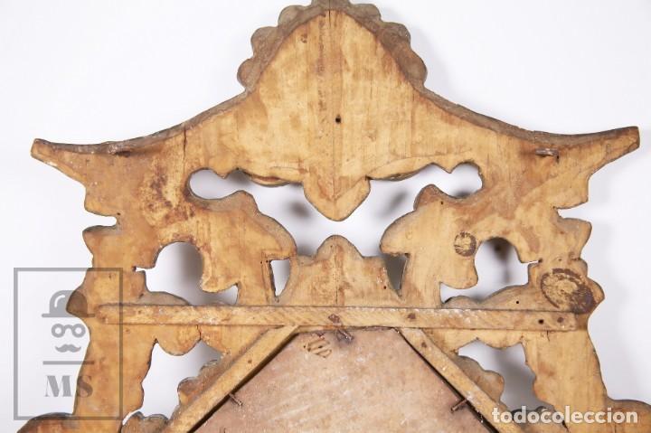 Antigüedades: Antigua Cornucopia / Espejo de Estilo Rococó - Madera Tallada y Dorada - Medidas 34 x 57 cm - Foto 10 - 195088148
