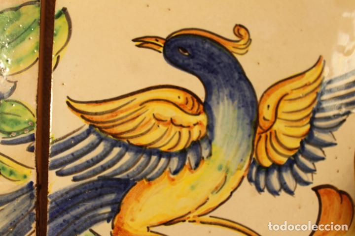 Antig&uuml;edades: Escalon de azulejos de manises - Foto 2