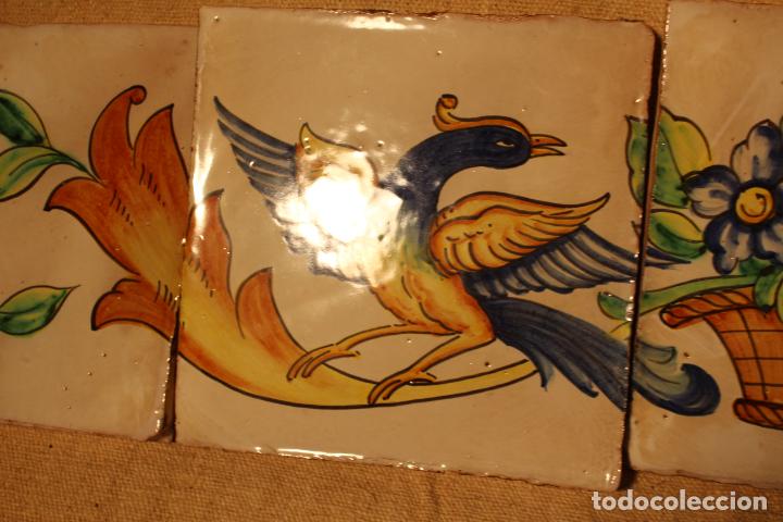 Antig&uuml;edades: Escalon de azulejos de manises - Foto 8