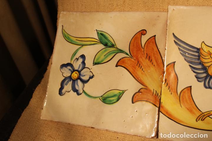 Antig&uuml;edades: Escalon de azulejos de manises - Foto 9