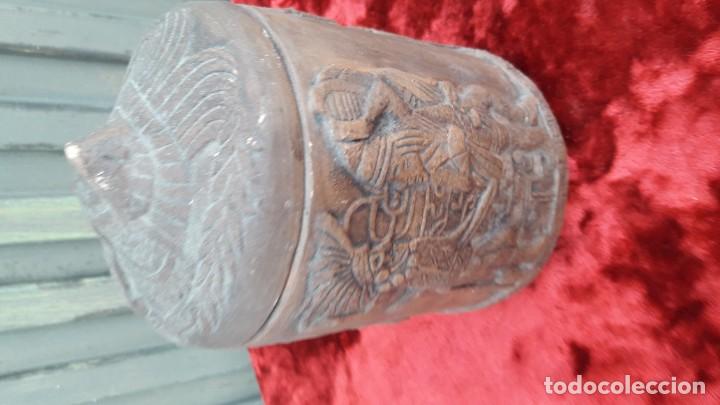 Antig&uuml;edades: Bote cer&aacute;mica decorado azteca - Foto 2