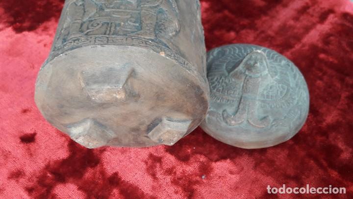 Antig&uuml;edades: Bote cer&aacute;mica decorado azteca - Foto 6
