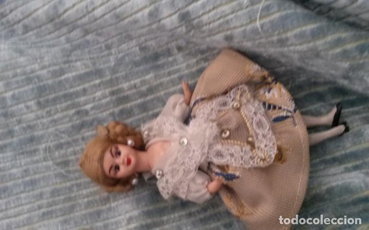 Antig&uuml;edades: Muneca valenciana - Foto 3