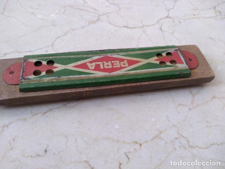 Antig&uuml;edades: Antigua armonica infantil Perla - Foto 3
