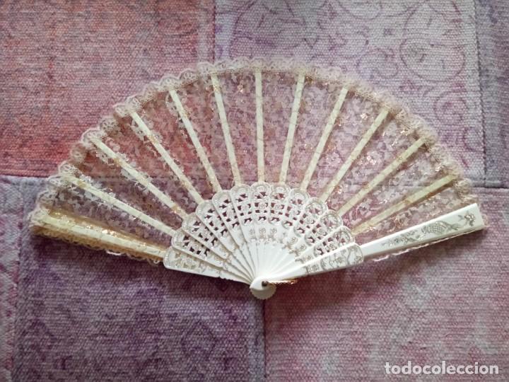 Antig&uuml;edades: ABANICO DE CELULOIDE Y ENCAJE, A&Ntilde;OS 70 - Foto 1