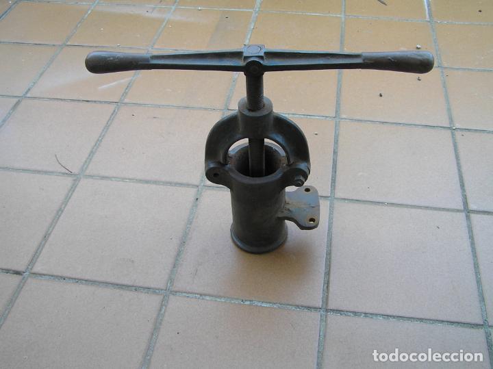 Antig&uuml;edades: Cierre para fuentes de bombeo. - Foto 23