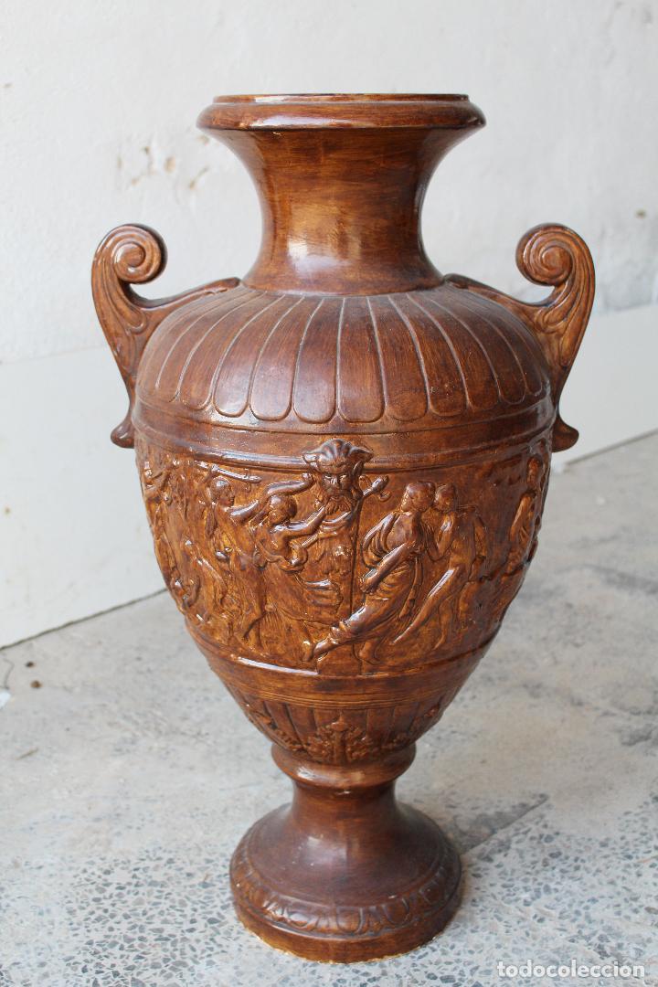 Antig&uuml;edades: jarron de ceramica con relieves - Foto 6