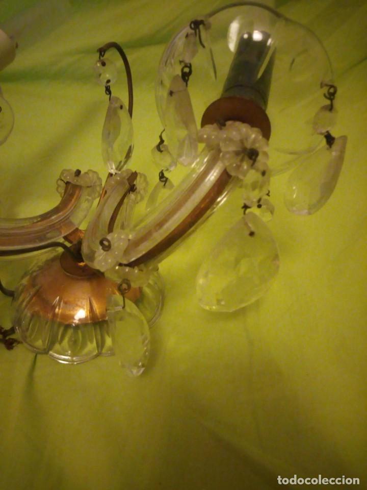 Antig&uuml;edades: Antiguo aplique de cristal 2 luces. - Foto 5