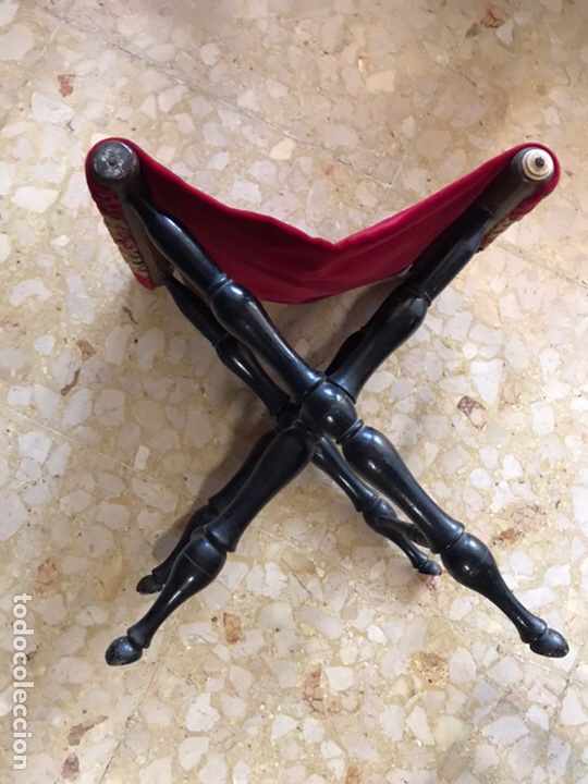 Antig&uuml;edades: Sillas antigua de misa . - Foto 11