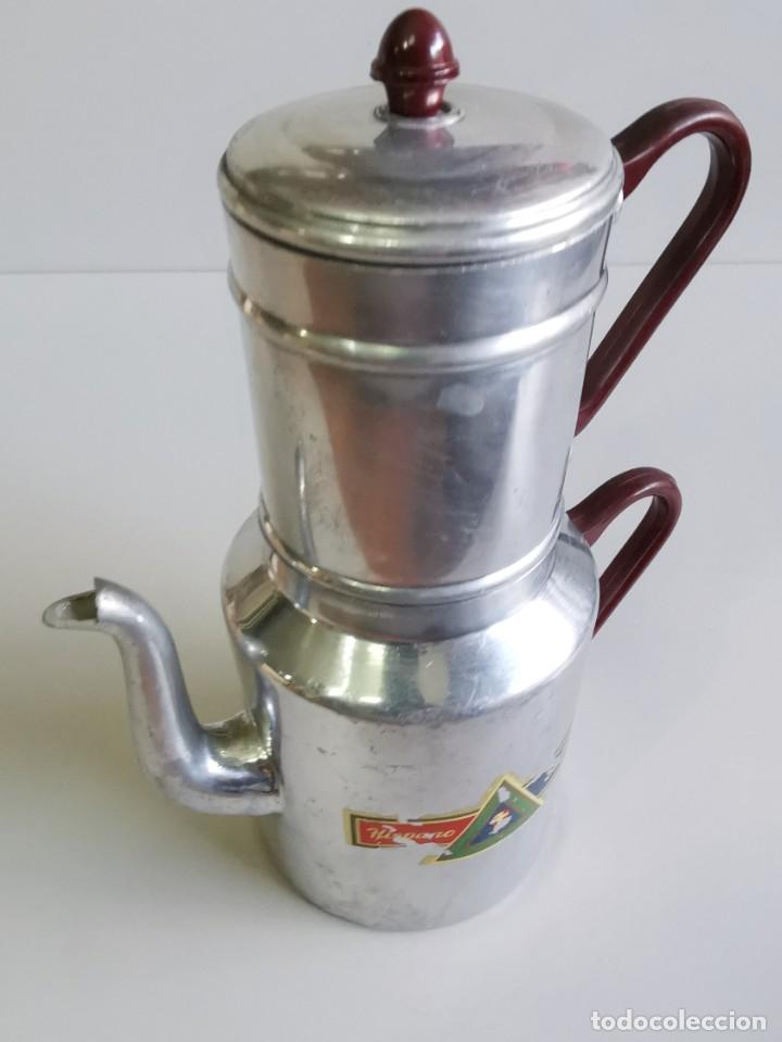 Interesante cafetera antigua de aluminio hispan - Vendido en Subasta -  195925800