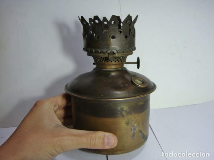 Antig&uuml;edades: Antiguo quinqu&eacute; de lat&oacute;n. Sin estrenar. - Foto 4