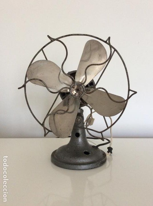 Antig&uuml;edades: VENTILADOR NUMAX S.A.. BASCULANTE. - Foto 1