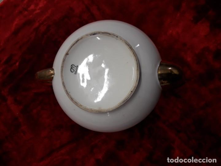 Antig&uuml;edades: Cafetera sin tapa - Foto 4