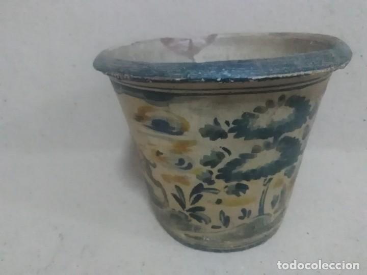 Antig&uuml;edades: Recipiente de cer&aacute;mica talavera antiguo ( defectos ) - Foto 2