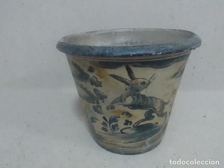 Antig&uuml;edades: Recipiente de cer&aacute;mica talavera antiguo ( defectos ) - Foto 4
