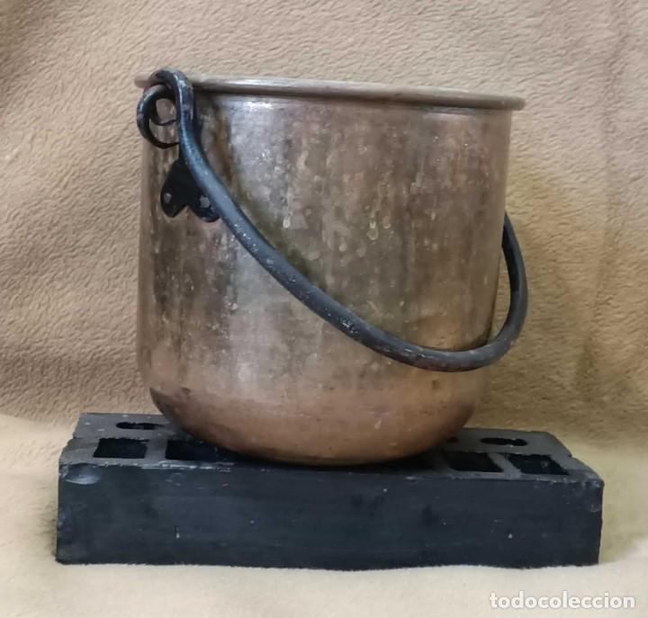 Antig&uuml;edades: Antigua Olla o Caldero de Cobre - Foto 2