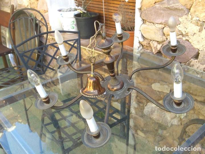 Antig&uuml;edades: Antigua l&aacute;mpara de seis brazos. - Foto 4