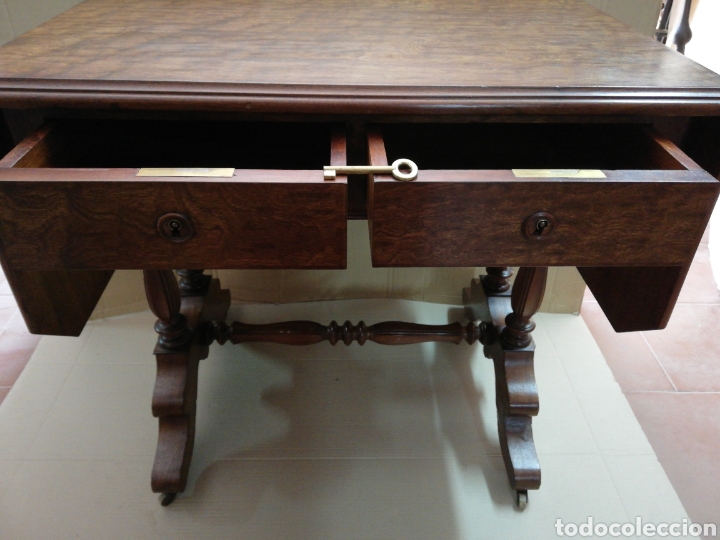 Antig&uuml;edades: Mesa restaurada con alas - Foto 2